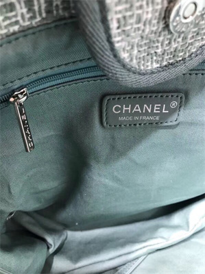 Ch*el deauville large shopping bag mixed fibers gold tone metal green a66941