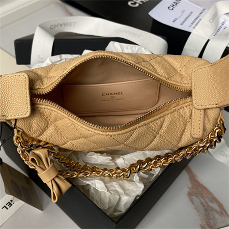 Cha.nel Pouch Grained Calfskin Gold Tone Metal Beige AP3943