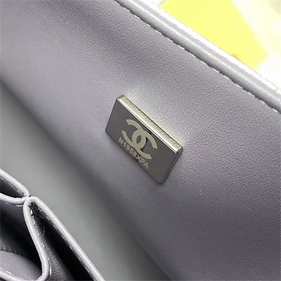 Ch*el medium classic flap bag grained calfskin silver tone metal lilac 01112