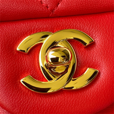 Cha.nel Mini Classic Flap Bag Lambskin Gold Tone Metal Red 01116