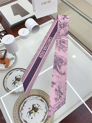 D*or twilly 100% silk 31949