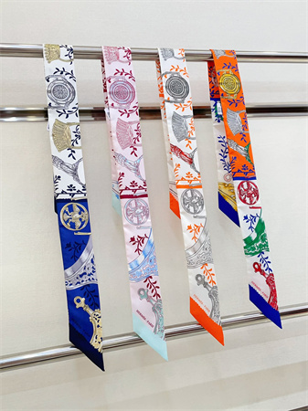 H**mes twilly 100% silk 32028