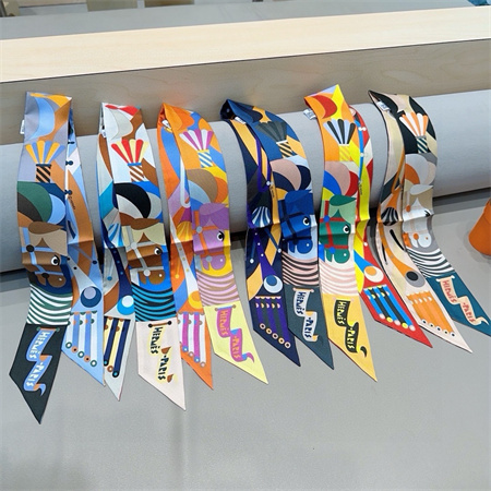 H**mes twilly 100% silk 32030