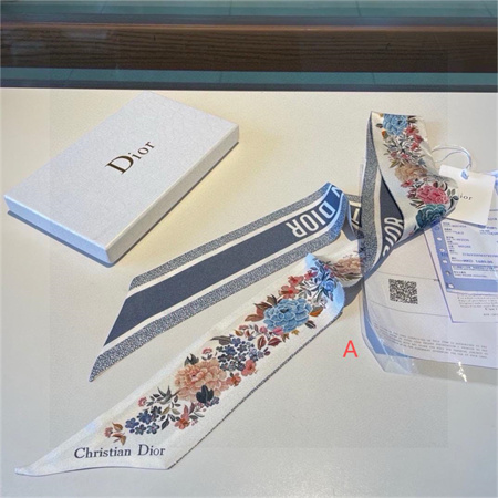 D*or twilly 100% silk 32031