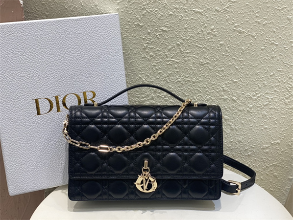 cd miss D*or top handle bag cannage lambskin black