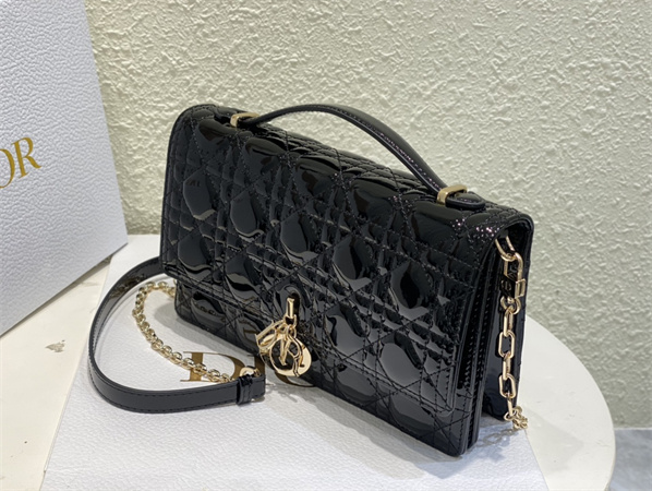 cd miss D*or top handle bag cannage patent calfskin black