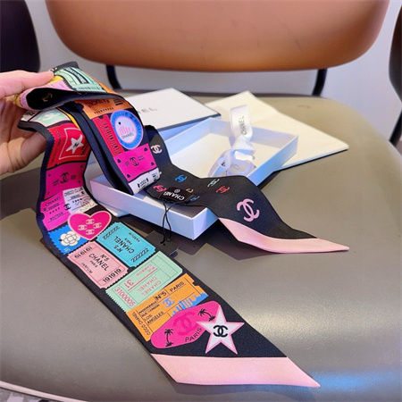 Ch*el twilly 100% silk 32000