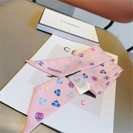 Ch*el twilly 100% silk 32012