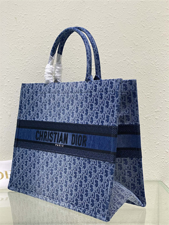 cd medium book tote blue denim D*or  oblique jacquard