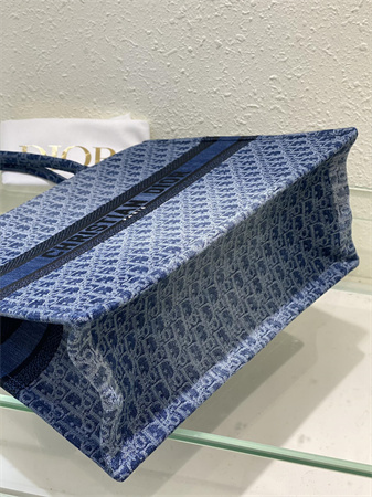 cd medium book tote blue denim D*or  oblique jacquard