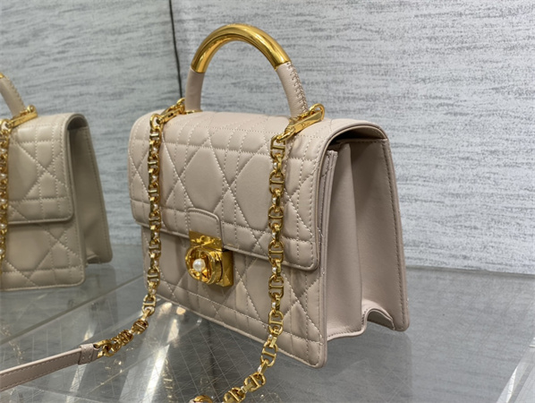 CD Medium Ange Bag Pink Macrocannage Calfskin