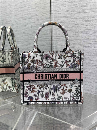 cd small book tote white multicolor D*or herbarium embroidery