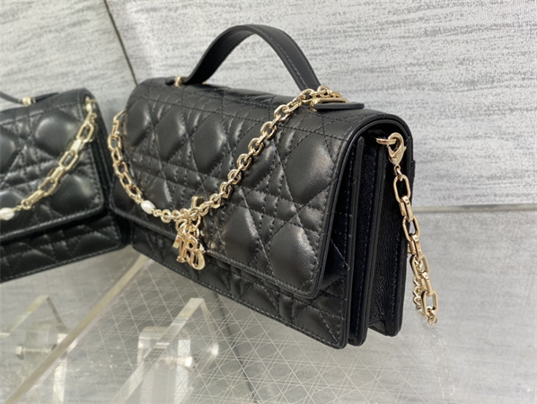 cd miss D*or mini top handle bag cannage lambskin