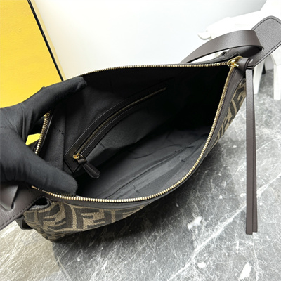 fen.di simply F**di medium brown ff jacquard fabric bag