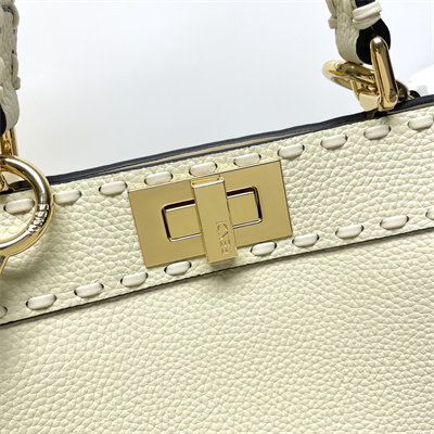 Fen.di Peekaboo ISeeU Small Cuoio Romano leatherSelleria bag with 556 hand-sewn topstitches