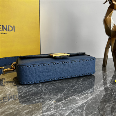 Fen.di BaguetteSelleria bag with 612 hand-sewn topstitches