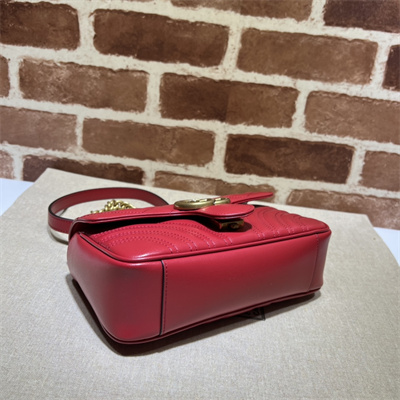 Gu.cci GG Marmont Small Shoulder Bag Red 446744