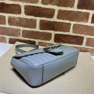 Gu.cci GG Marmont Medium Shoulder Bag Grey 443497