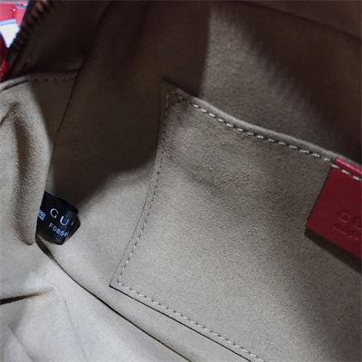 Gu.cci GG Marmont Small Shoulder Bag Red 447632