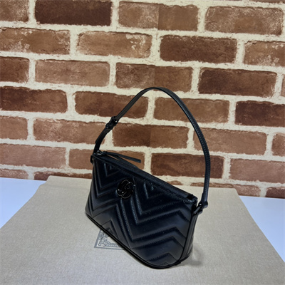 Gu.cci GG Marmont Shoulder Bag Black 739166