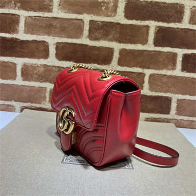 Gu.cci GG Marmont Mini Shoulder Bag Red 739682