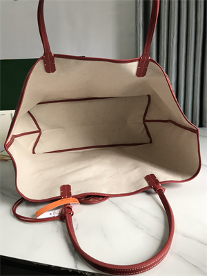 Go*ard saint l0*is gm bag in Go*ardine canvas & chevroches calfskin