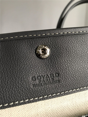 Go*ard saint l0*is gm bag in Go*ardine canvas & chevroches calfskin