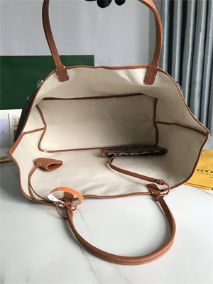 Go*ard saint l0*is gm bag in Go*ardine canvas & chevroches calfskin