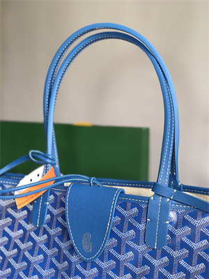 Go*ard saint l0*is pm bag in Go*ardine canvas & chevroches calfskin