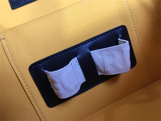Go*ard muse vanity case in Go*ardine canvas & cervon calfskin