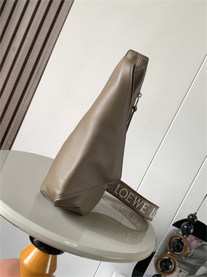 l0ew* anton sling bag in S*pple smooth calf and jacquard