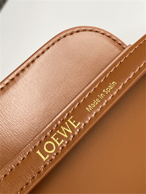 L0ew* goya bag in silk calfskin