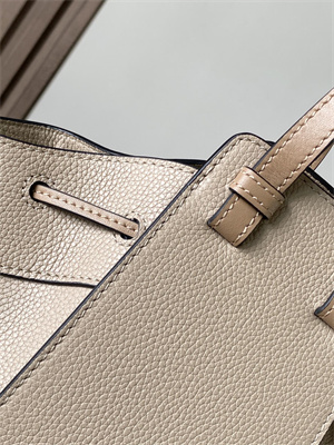 Mini Hammock drawstring in Soft Grained calfskin