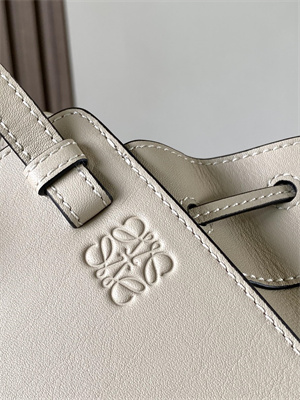 Mini Hammock drawstring in classic calfskin