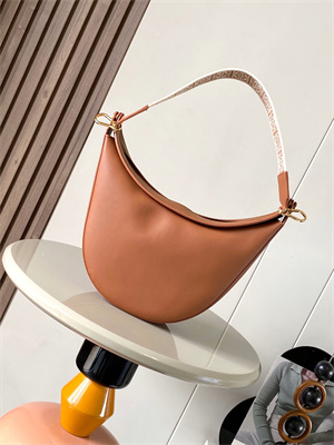 L0ew* luna bag in satin calfskin
