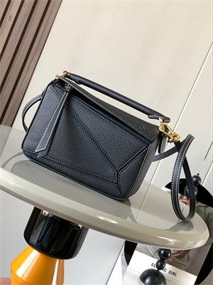 L0ew* mini puzzle bag in soft grained calfskin black