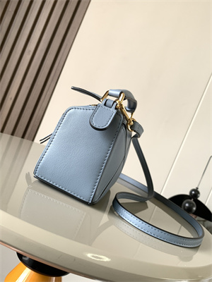L0ew* mini puzzle bag in classic calfskin