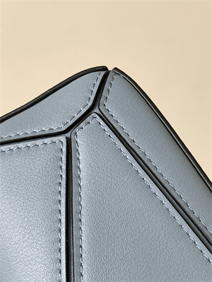 L0ew* mini puzzle bag in classic calfskin