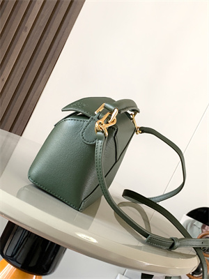 L0ew* mini puzzle bag in classic calfskin