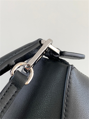 L0ew* mini puzzle bag in classic calfskin