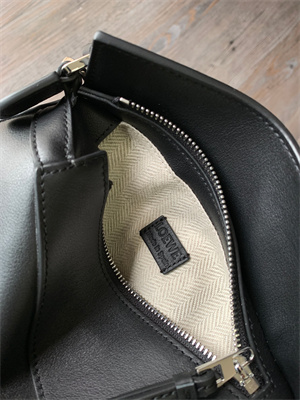 L0ew* mini puzzle bag in classic calfskin