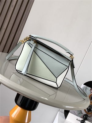 L0ew* mini puzzle bag in classic calfskin