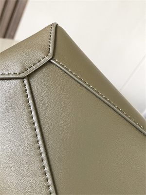 L0ew* mini puzzle bag in classic calfskin