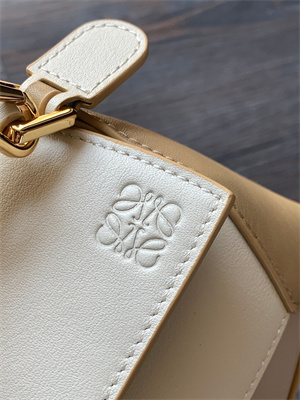 L0ew* mini puzzle bag in classic calfskin