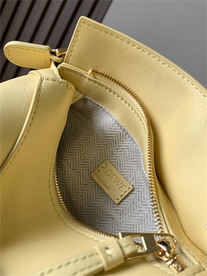 L0ew* mini puzzle bag in classic calfskin