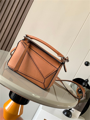 L0ew* mini puzzle bag in soft grained calfskin