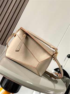 L0ew* mini puzzle bag in soft grained calfskin