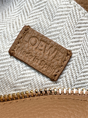 L0ew* mini puzzle bag in soft grained calfskin