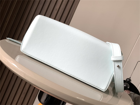 L0ew* small puzzle bag in classic calfskin