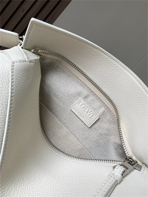 L0ew* small puzzle bag in classic calfskin